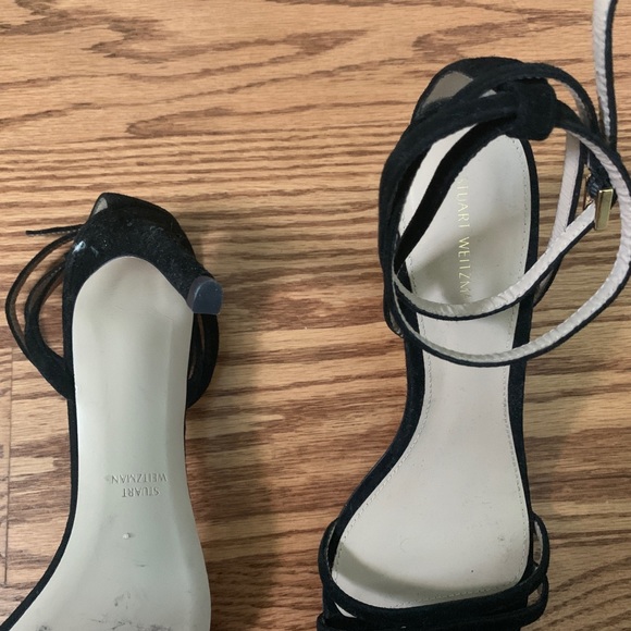 NWOT Stuart Weitzman Skinny Strap Low Heels - Picture 4 of 5